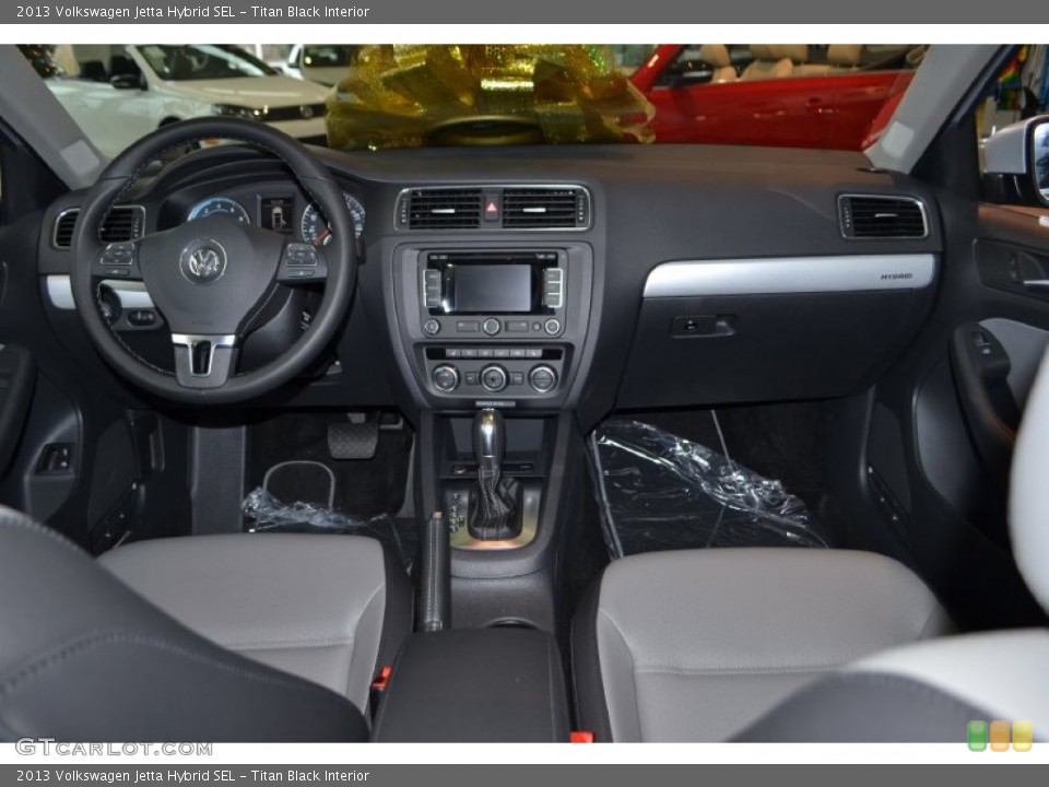 Titan Black Interior Dashboard for the 2013 Volkswagen Jetta Hybrid SEL #75308121