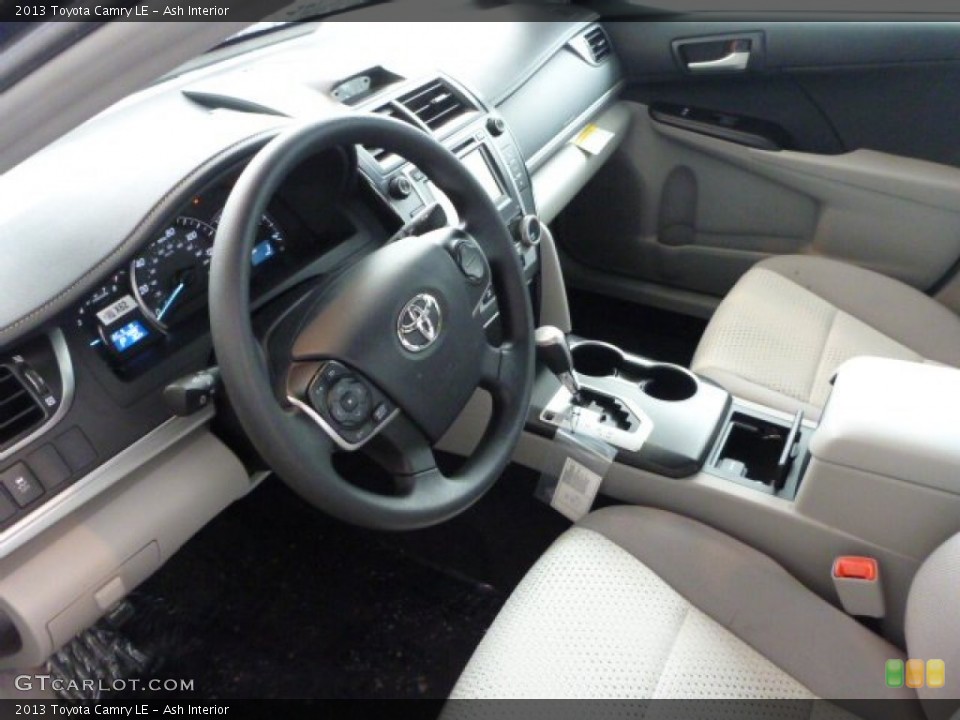Ash Interior Photo for the 2013 Toyota Camry LE #75310644