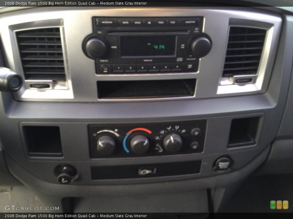 Medium Slate Gray Interior Controls for the 2008 Dodge Ram 1500 Big Horn Edition Quad Cab #75313866