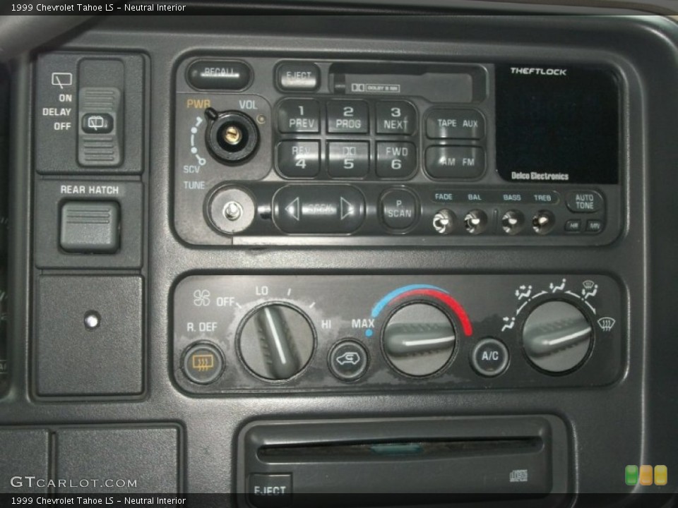 Neutral Interior Controls for the 1999 Chevrolet Tahoe LS #75314560