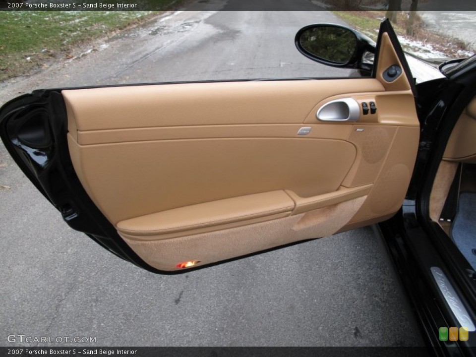 Sand Beige Interior Door Panel for the 2007 Porsche Boxster S #75316587