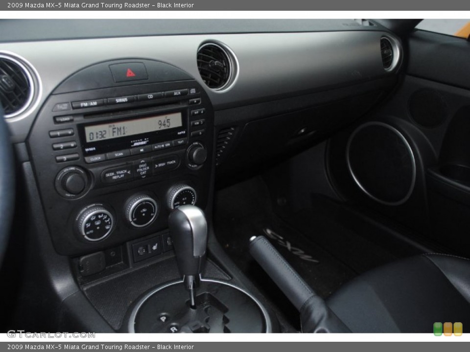 Black Interior Dashboard for the 2009 Mazda MX-5 Miata Grand Touring Roadster #75327954