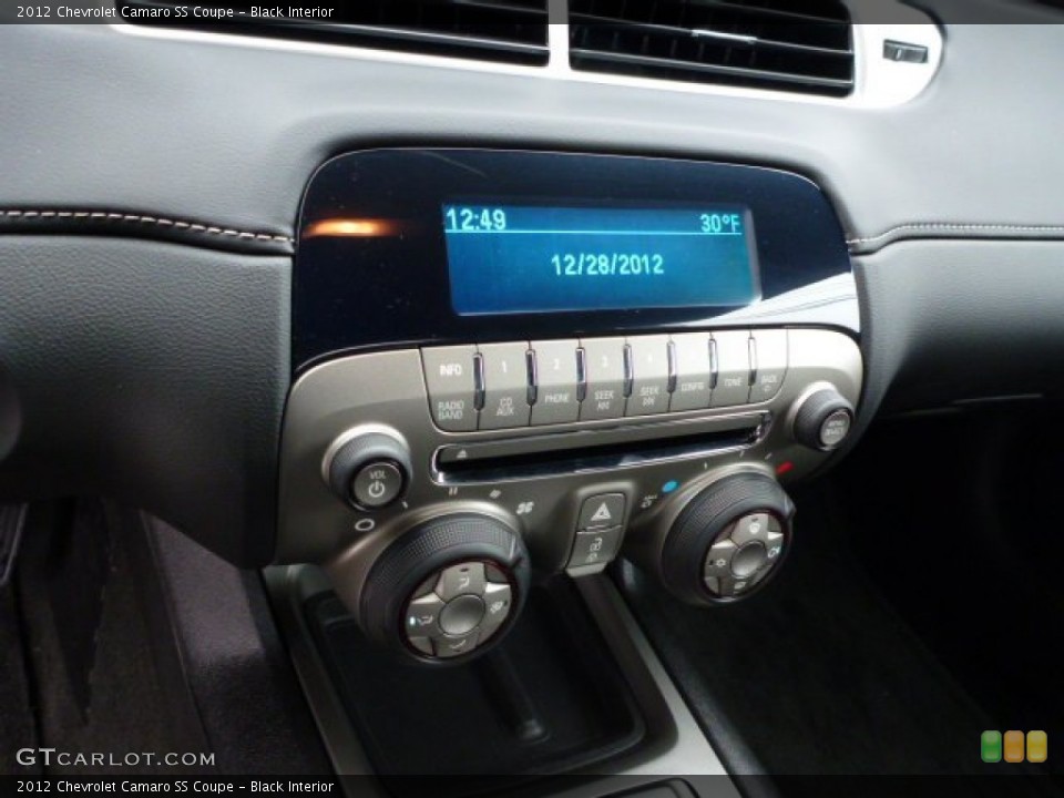 Black Interior Controls for the 2012 Chevrolet Camaro SS Coupe #75343435