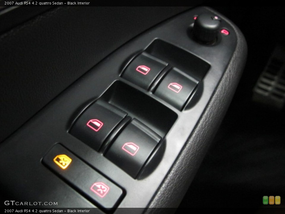 Black Interior Controls for the 2007 Audi RS4 4.2 quattro Sedan #75346756