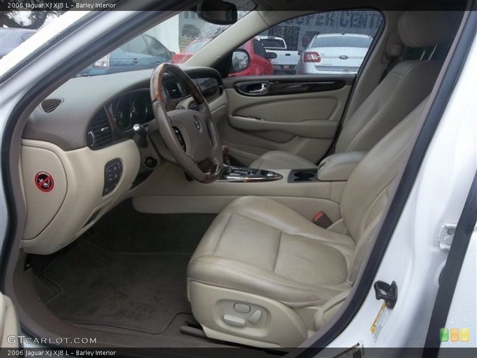 Barley Interior Photo for the 2006 Jaguar XJ XJ8 L #75349982