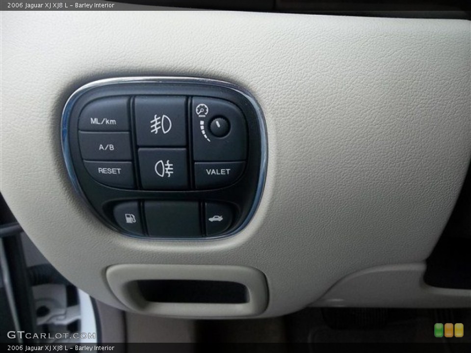 Barley Interior Controls for the 2006 Jaguar XJ XJ8 L #75350047