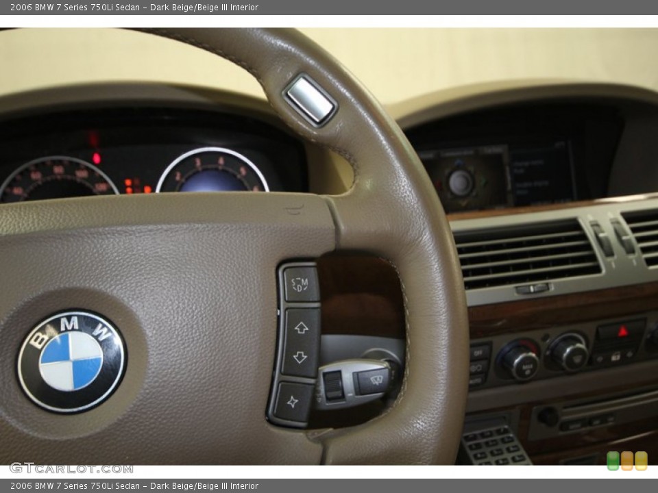 Dark Beige/Beige III Interior Controls for the 2006 BMW 7 Series 750Li Sedan #75350203