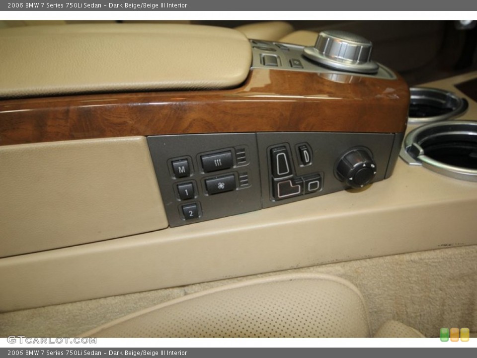 Dark Beige/Beige III Interior Controls for the 2006 BMW 7 Series 750Li Sedan #75350422