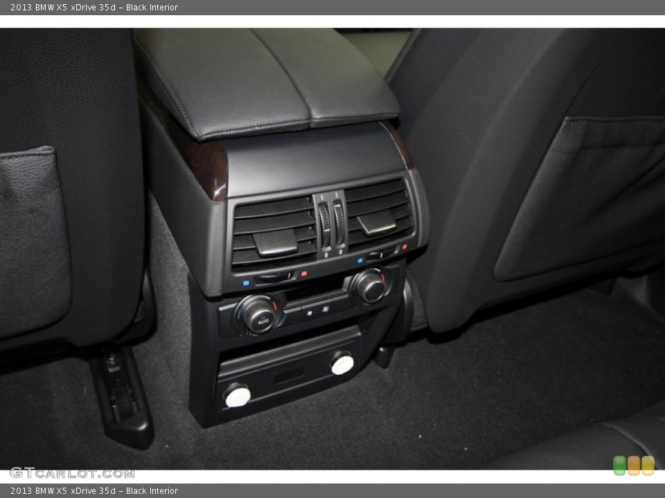 Black Interior Controls for the 2013 BMW X5 xDrive 35d #75356338
