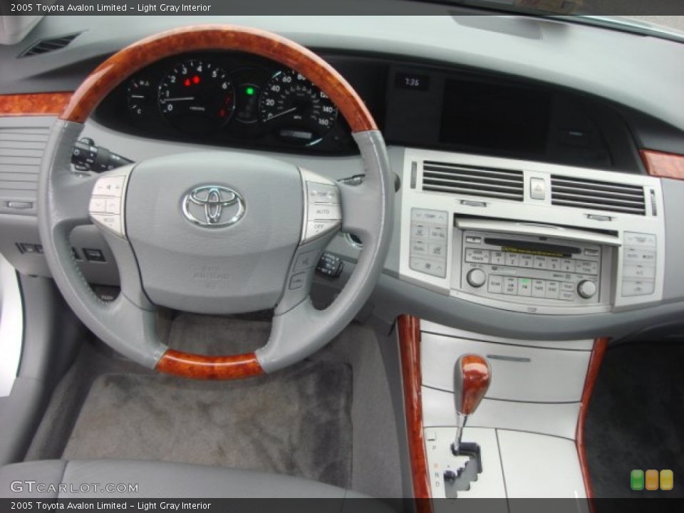 Light Gray Interior Dashboard for the 2005 Toyota Avalon Limited #75365822