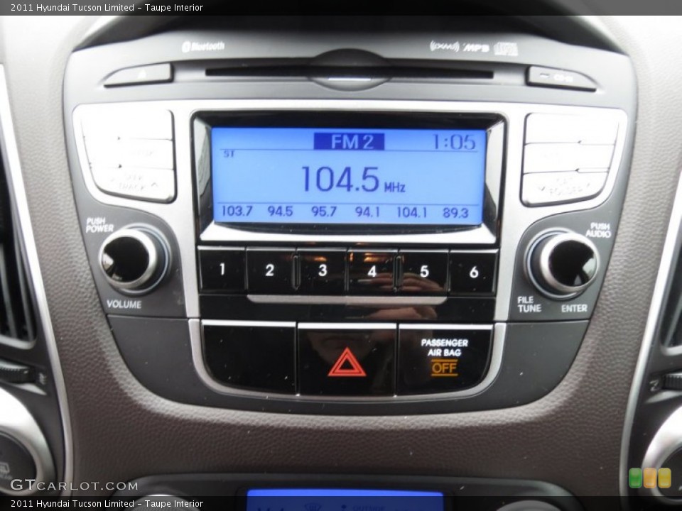 Taupe Interior Audio System for the 2011 Hyundai Tucson Limited #75371926