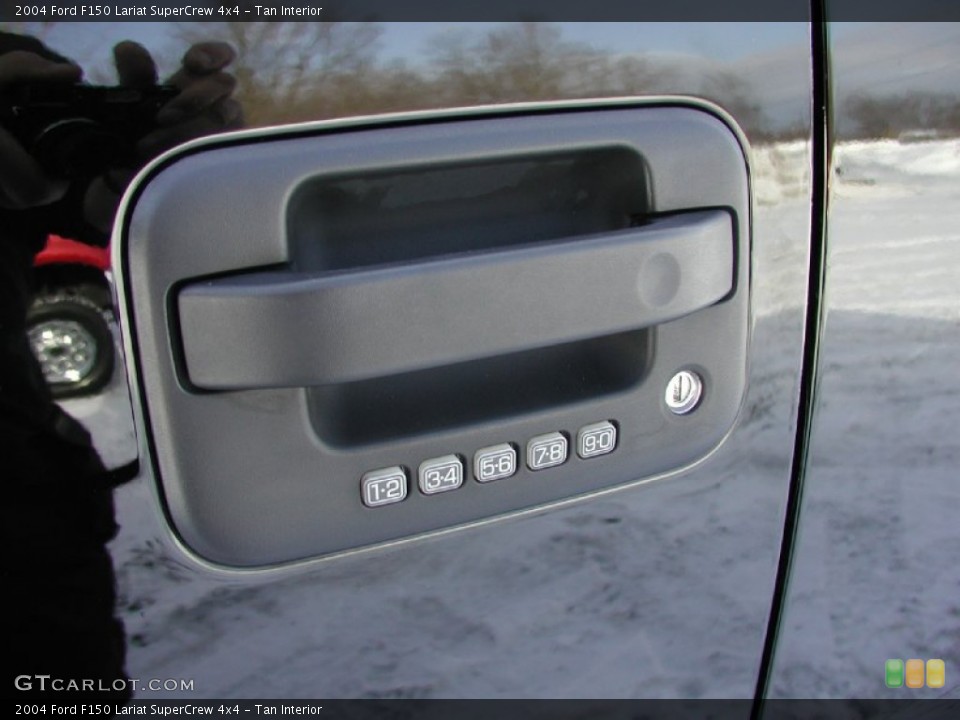 Tan Interior Controls for the 2004 Ford F150 Lariat SuperCrew 4x4 #75377461