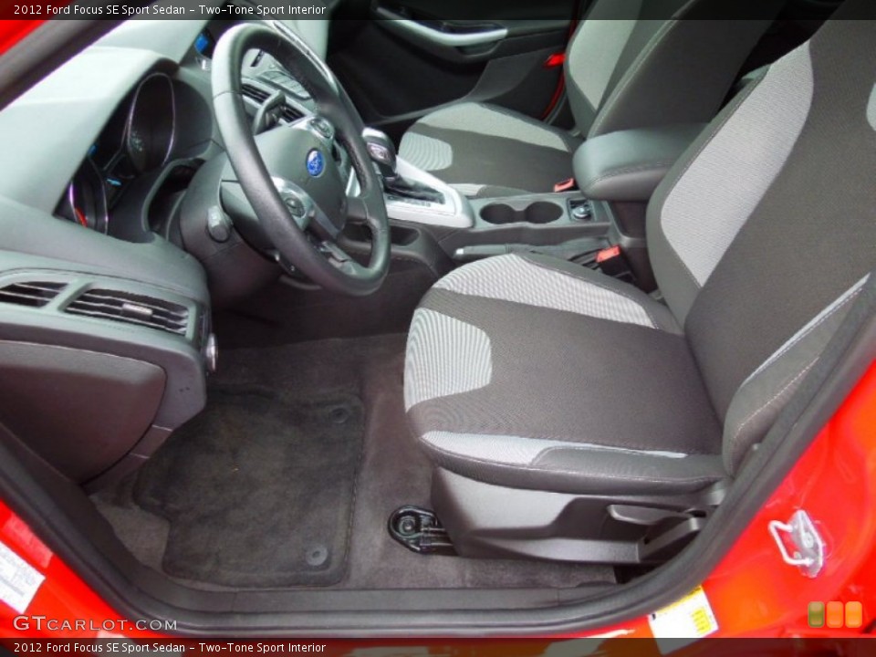 Two-Tone Sport Interior Photo for the 2012 Ford Focus SE Sport Sedan #75382064