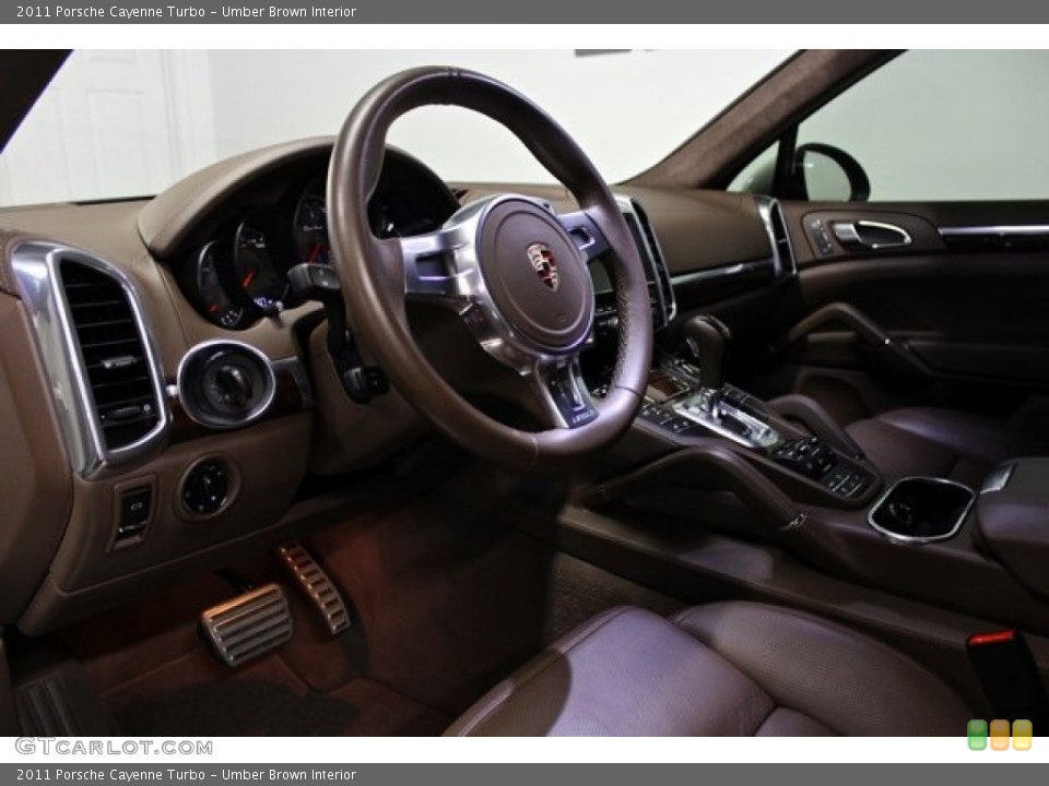 Umber Brown 2011 Porsche Cayenne Interiors