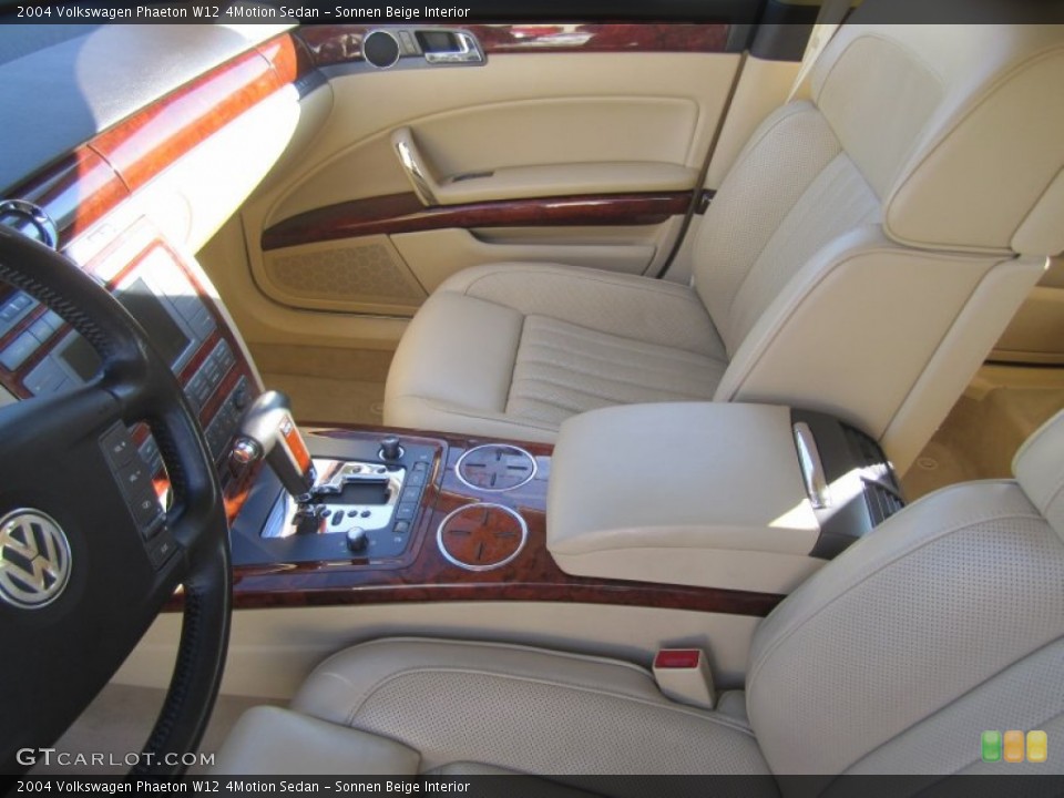 Sonnen Beige Interior Photo for the 2004 Volkswagen Phaeton W12 4Motion Sedan #75410952