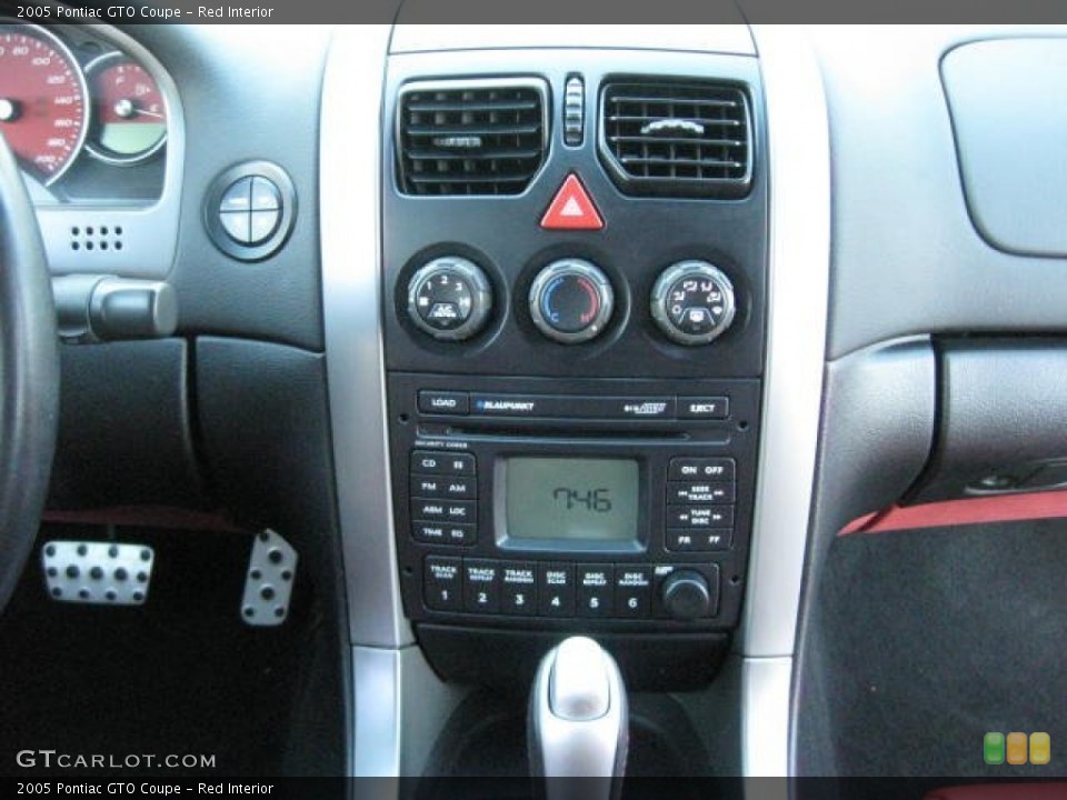 Red Interior Controls for the 2005 Pontiac GTO Coupe #75413064