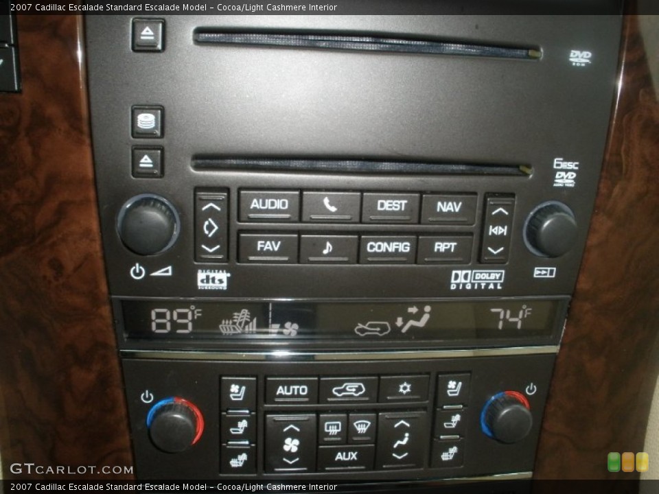 Cocoa/Light Cashmere Interior Controls for the 2007 Cadillac Escalade  #75416961