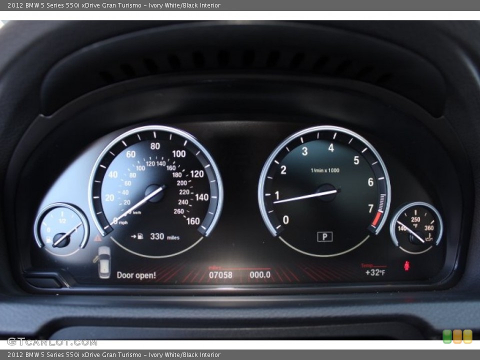 Ivory White/Black Interior Gauges for the 2012 BMW 5 Series 550i xDrive Gran Turismo #75424509