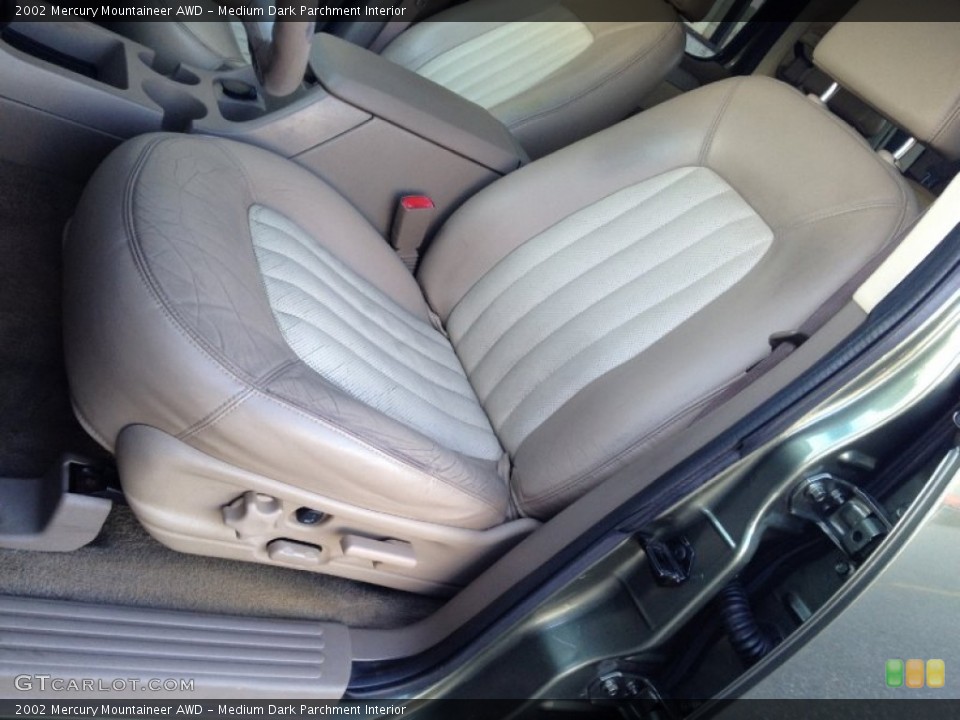 Medium Dark Parchment Interior Front Seat for the 2002 Mercury Mountaineer AWD #75427158