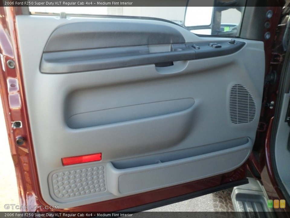 Medium Flint Interior Door Panel for the 2006 Ford F250 Super Duty XLT Regular Cab 4x4 #75475016