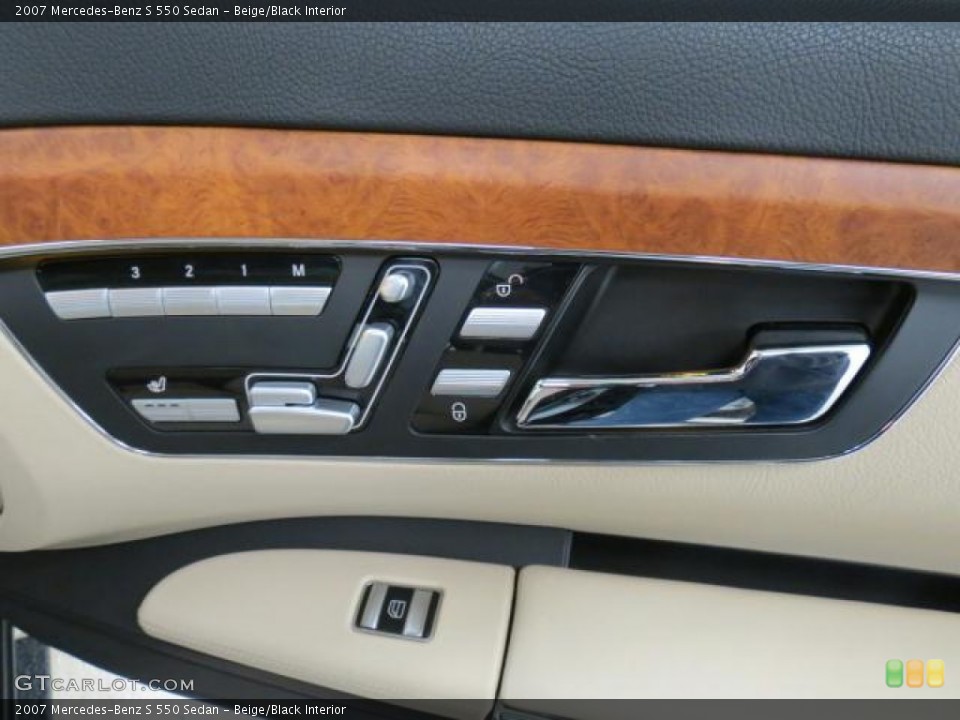 Beige/Black Interior Controls for the 2007 Mercedes-Benz S 550 Sedan #75475715