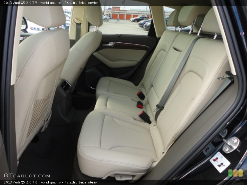 Pistachio Beige Interior Rear Seat for the 2013 Audi Q5 2.0 TFSI hybrid quattro #75500336