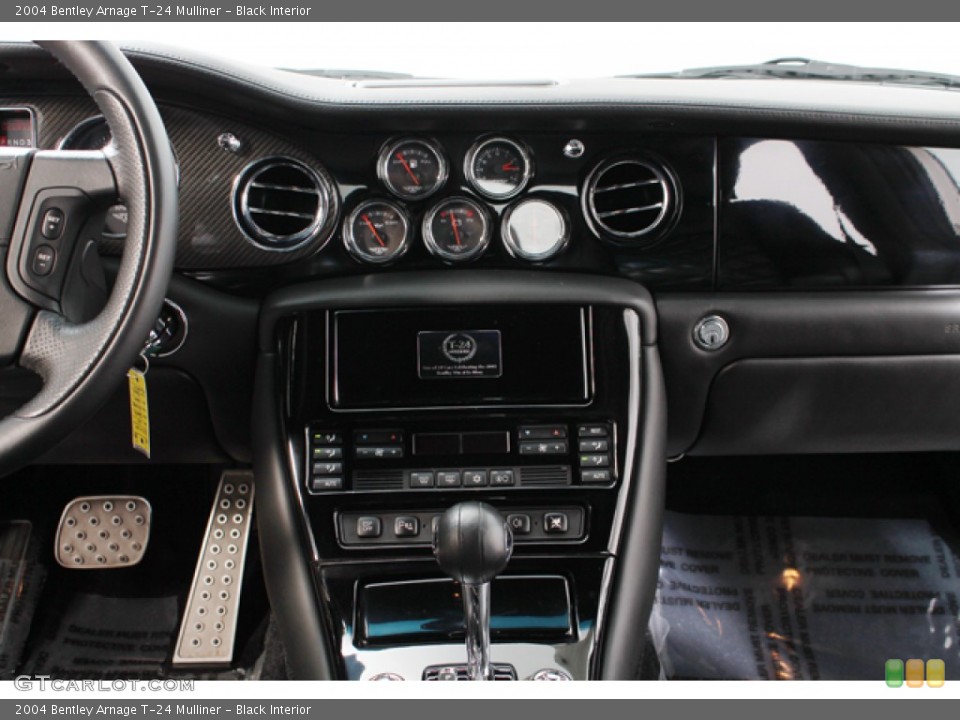 Black Interior Controls for the 2004 Bentley Arnage T-24 Mulliner #75515828