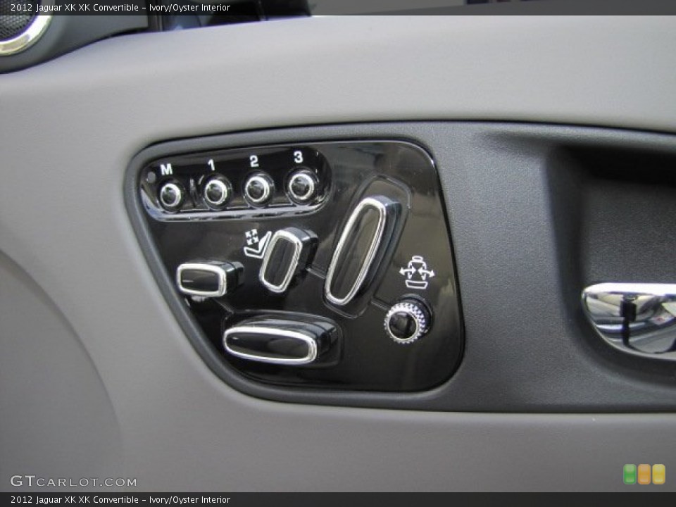 Ivory/Oyster Interior Controls for the 2012 Jaguar XK XK Convertible #75532187