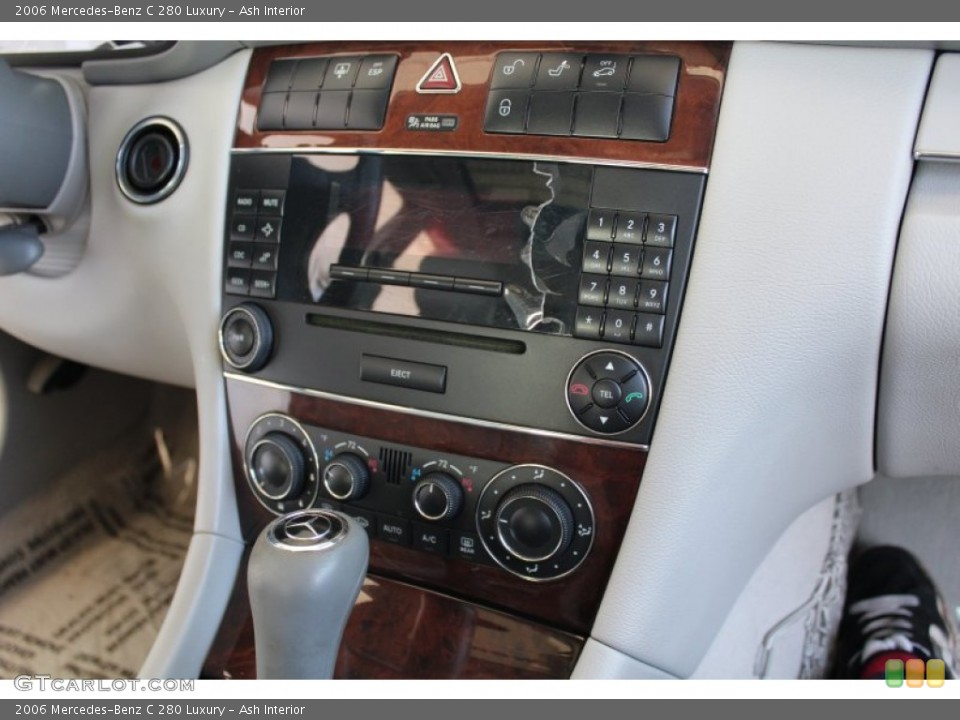 Ash Interior Controls for the 2006 Mercedes-Benz C 280 Luxury #75543093