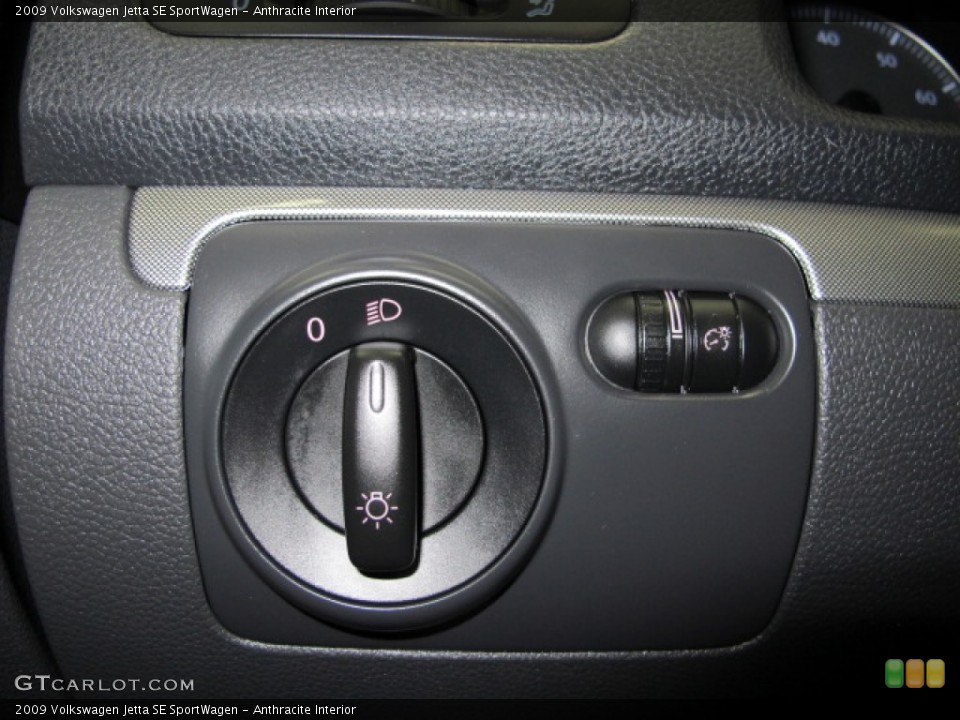 Anthracite Interior Controls for the 2009 Volkswagen Jetta SE SportWagen #75552140