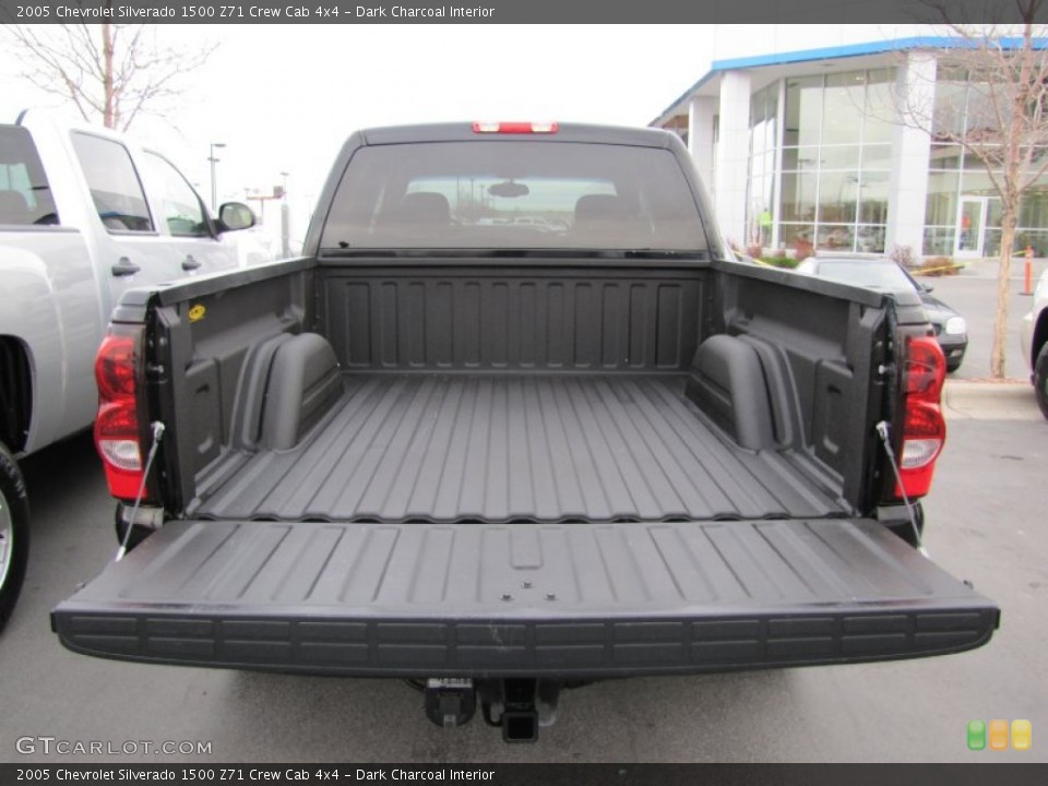 Dark Charcoal Interior Trunk for the 2005 Chevrolet Silverado 1500 Z71 Crew Cab 4x4 #75552177