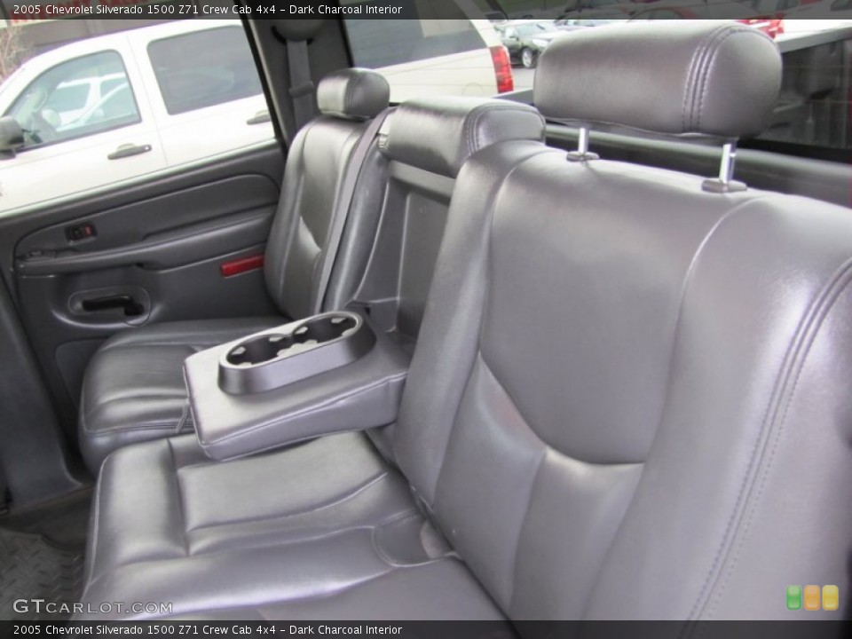 Dark Charcoal Interior Rear Seat for the 2005 Chevrolet Silverado 1500 Z71 Crew Cab 4x4 #75552207