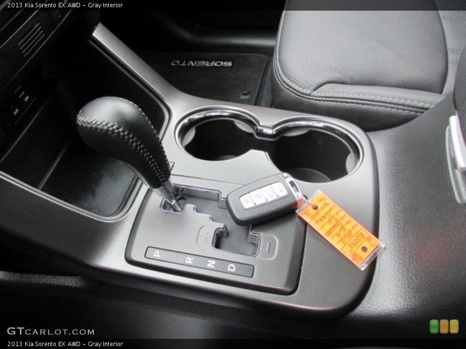 Gray Interior Transmission for the 2013 Kia Sorento EX AWD #75595688