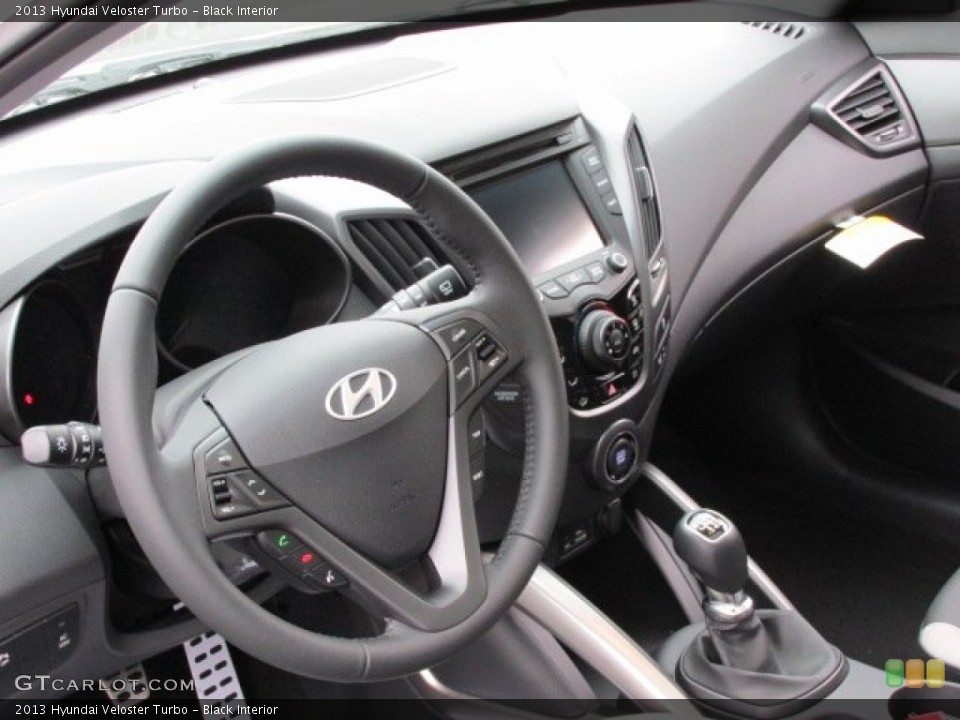 Black Interior Photo for the 2013 Hyundai Veloster Turbo #75600164