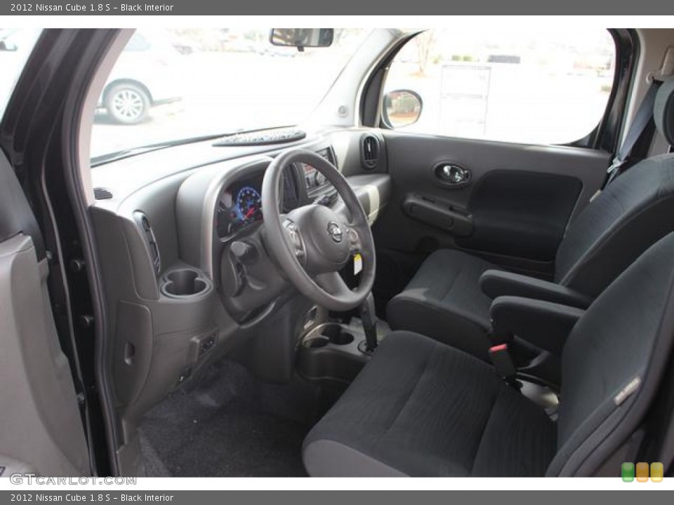 Black Interior Photo for the 2012 Nissan Cube 1.8 S #75603687