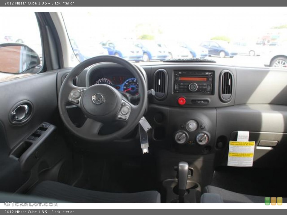 Black Interior Dashboard for the 2012 Nissan Cube 1.8 S #75603707