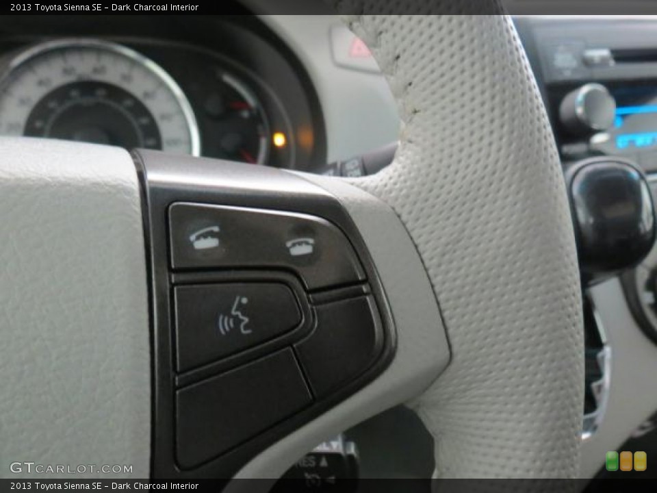 Dark Charcoal Interior Controls for the 2013 Toyota Sienna SE #75614841