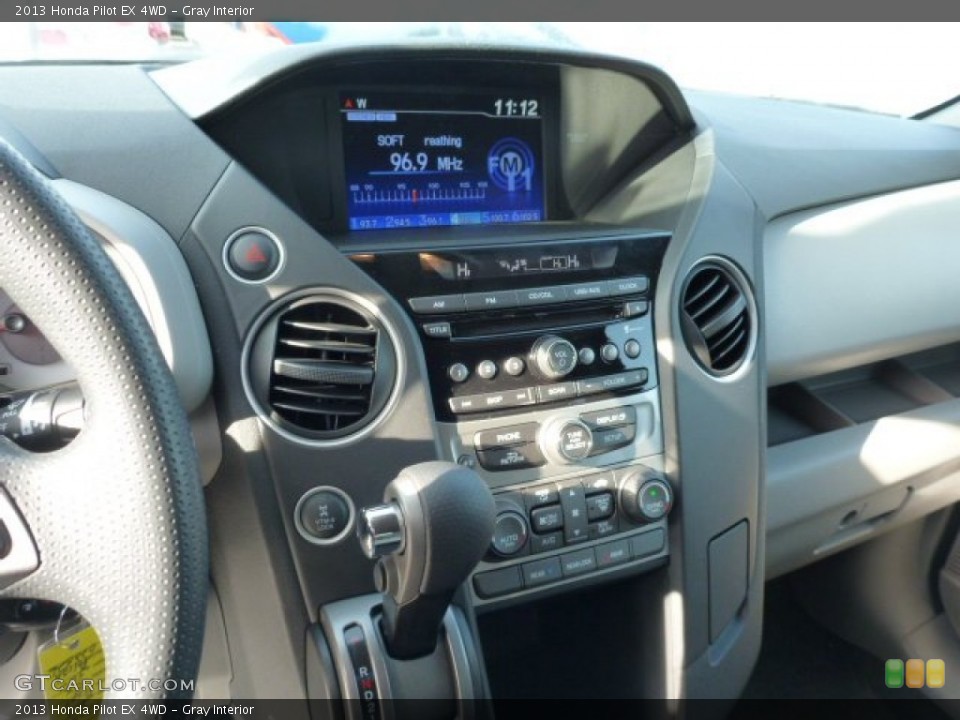 Gray Interior Controls for the 2013 Honda Pilot EX 4WD #75620789