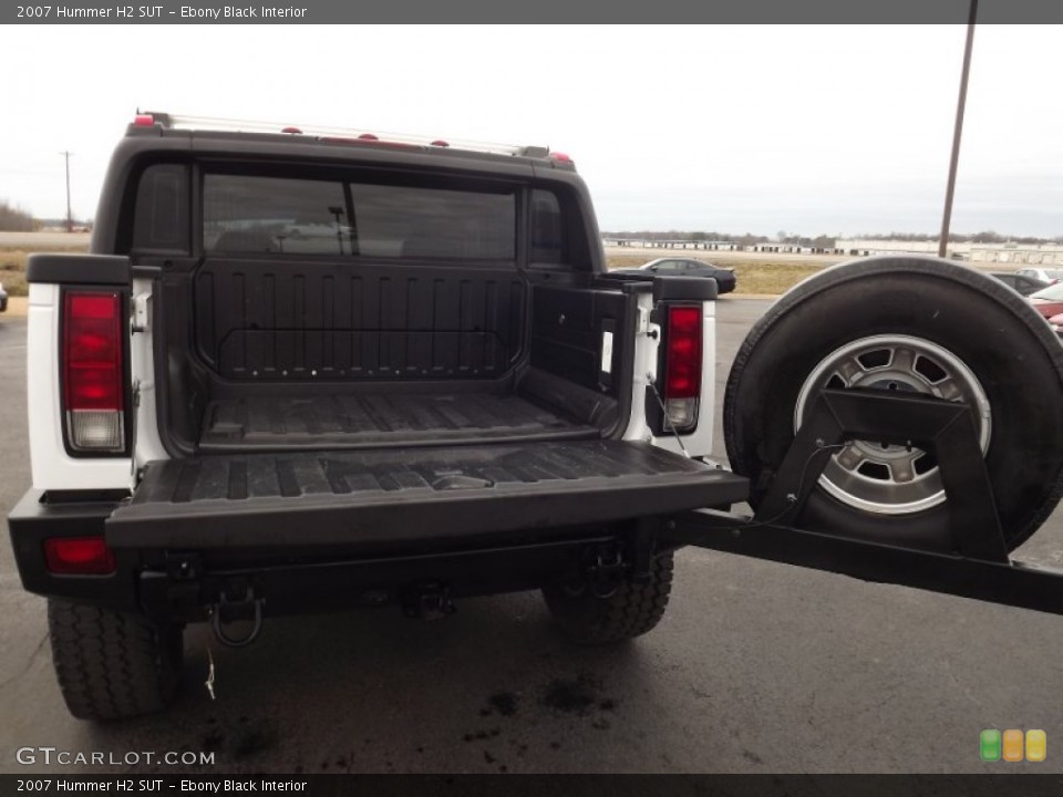 Ebony Black Interior Trunk for the 2007 Hummer H2 SUT #75639645