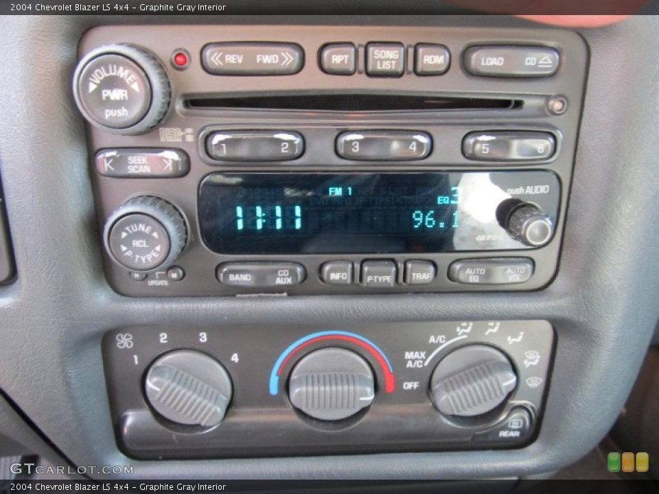 Graphite Gray Interior Audio System for the 2004 Chevrolet Blazer LS 4x4 #75643522