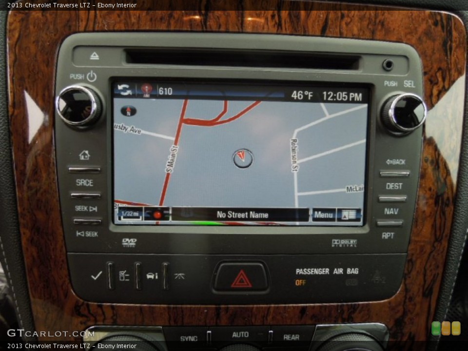 Ebony Interior Navigation for the 2013 Chevrolet Traverse LTZ #75644939