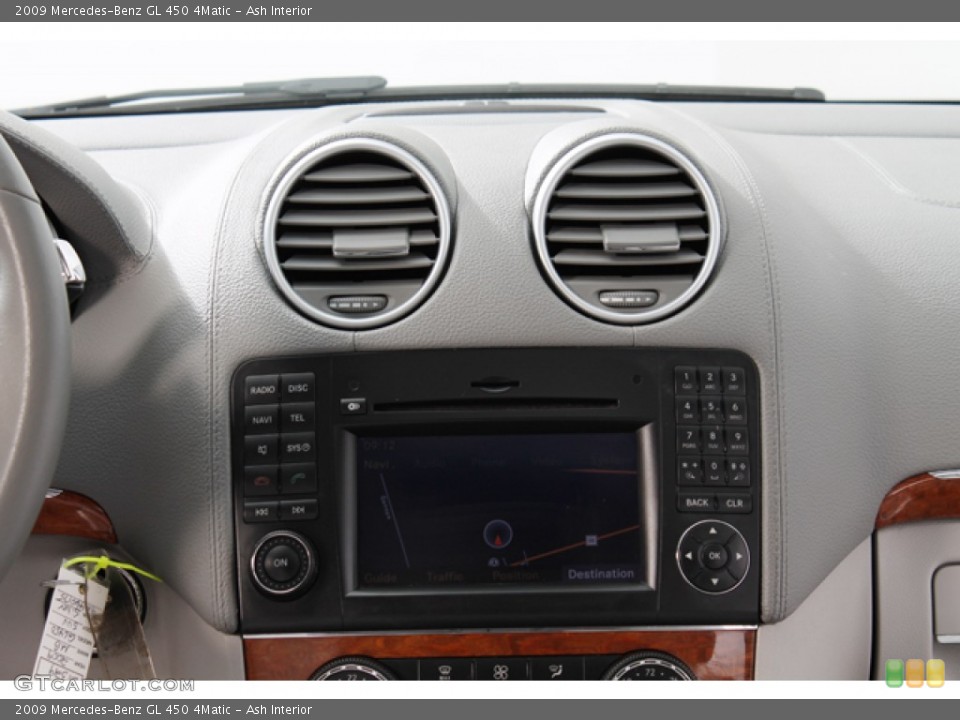 Ash Interior Controls for the 2009 Mercedes-Benz GL 450 4Matic #75652926