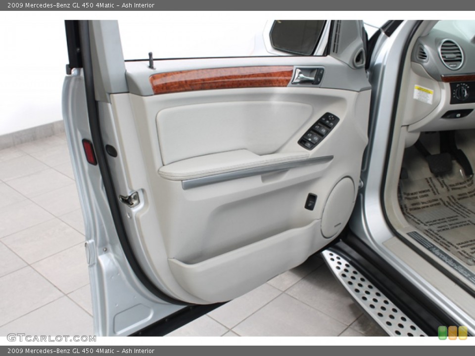 Ash Interior Door Panel for the 2009 Mercedes-Benz GL 450 4Matic #75653022