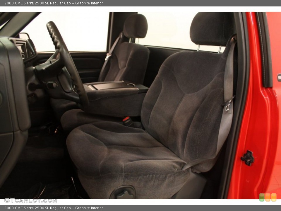 Graphite Interior Photo for the 2000 GMC Sierra 2500 SL Regular Cab #75657510