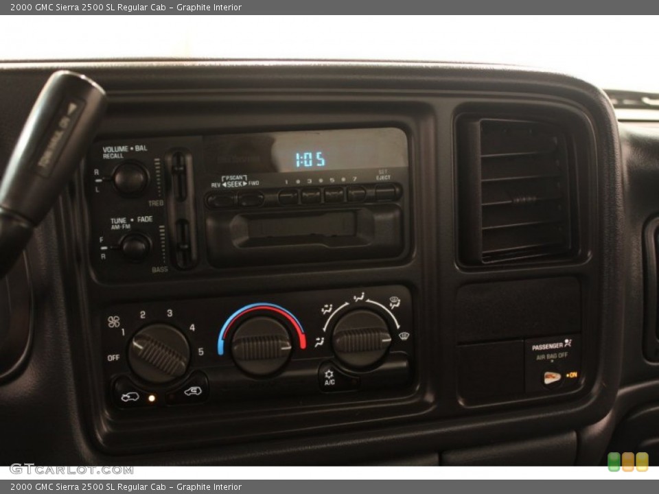 Graphite Interior Controls for the 2000 GMC Sierra 2500 SL Regular Cab #75657552