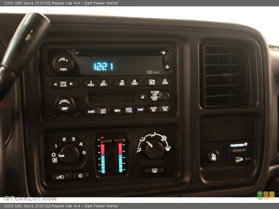 Dark Pewter Interior Controls for the 2003 GMC Sierra 1500 SLE Regular Cab 4x4 #75657765