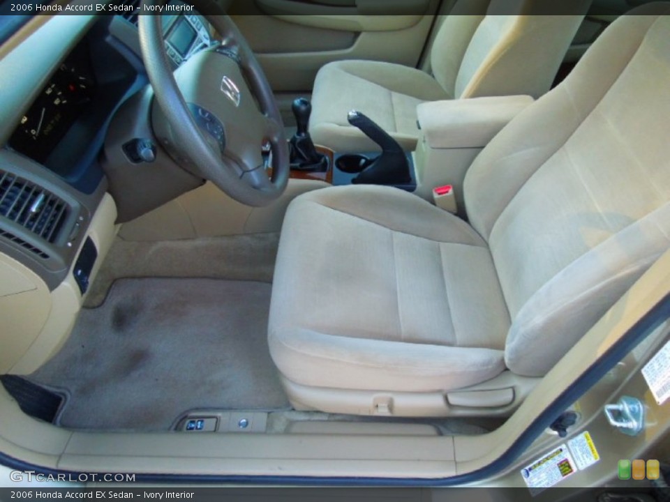 Ivory Interior Photo for the 2006 Honda Accord EX Sedan #75663300
