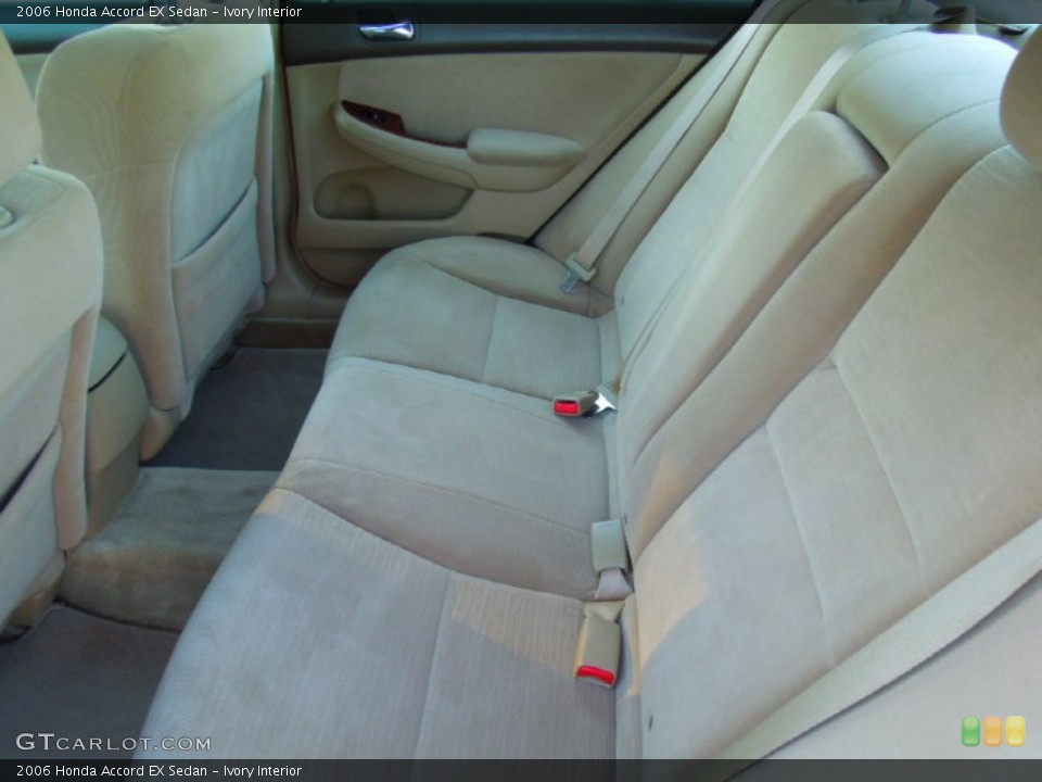 Ivory Interior Rear Seat for the 2006 Honda Accord EX Sedan #75663471