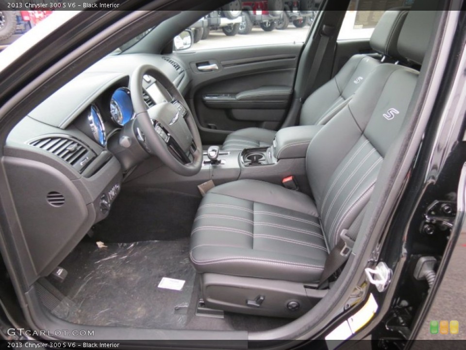 Black Interior Photo for the 2013 Chrysler 300 S V6 #75667121