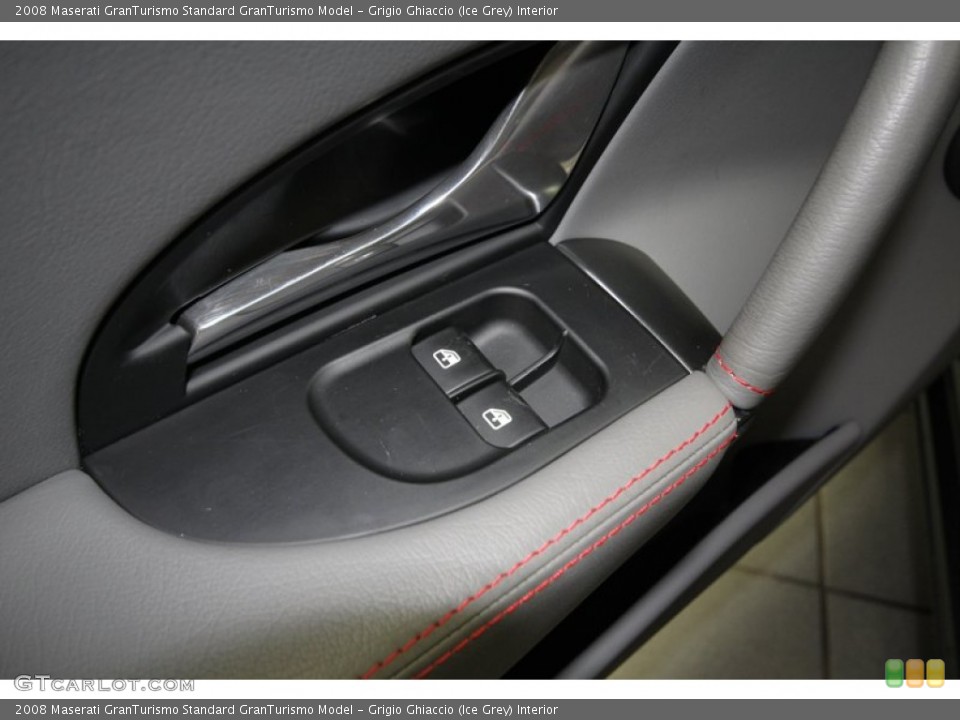 Grigio Ghiaccio (Ice Grey) Interior Controls for the 2008 Maserati GranTurismo  #75671220